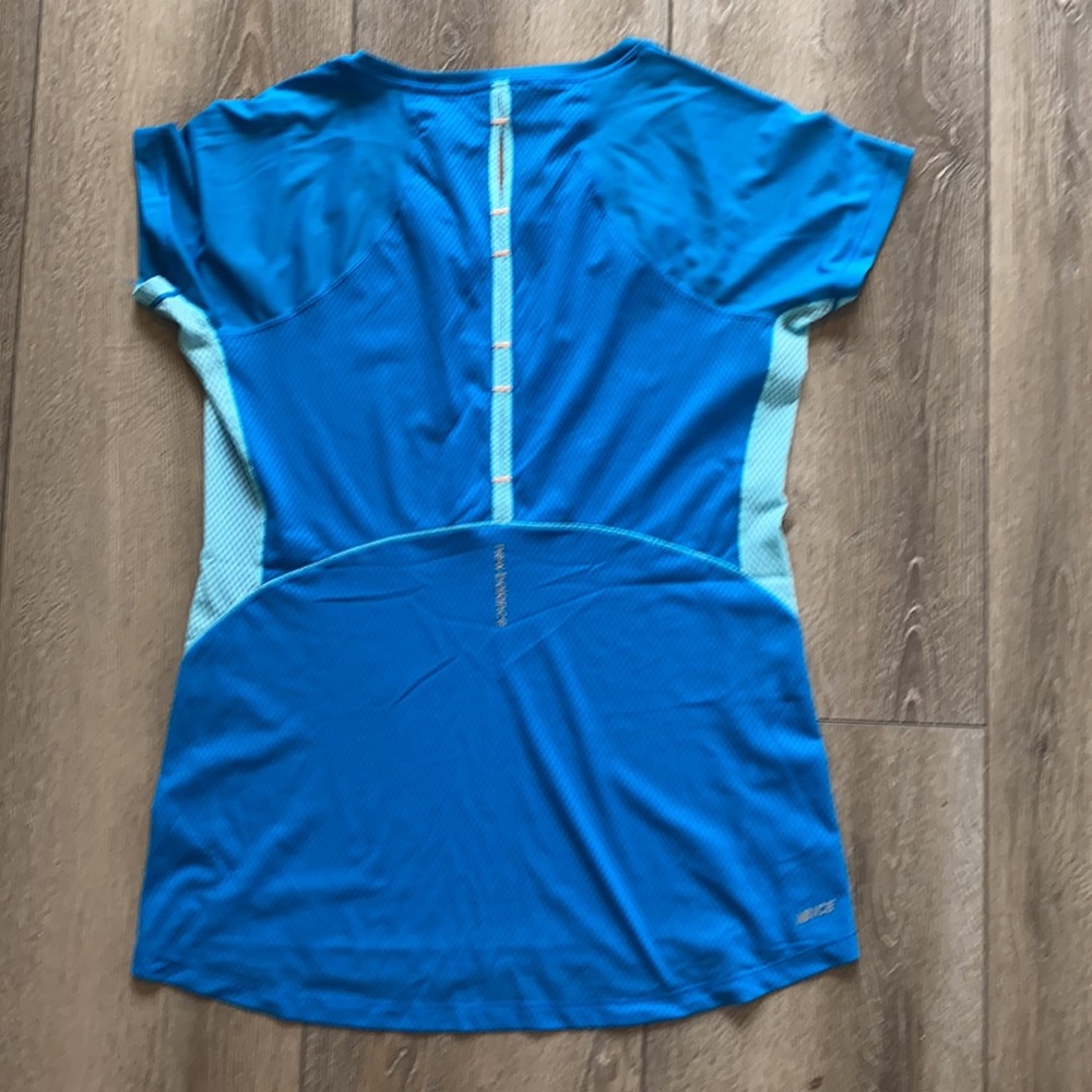 New Balance Running Top - Picture 3 of 3